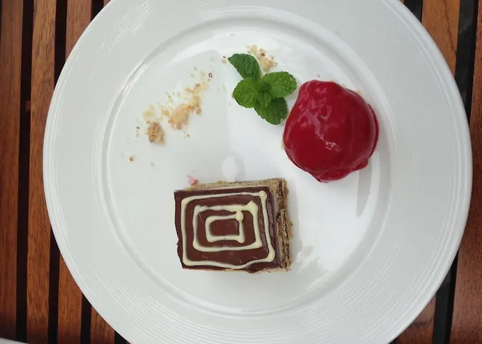 Hotel D' Angkor Siem Reap