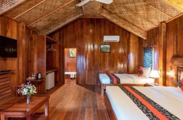 Hotel D' Angkor