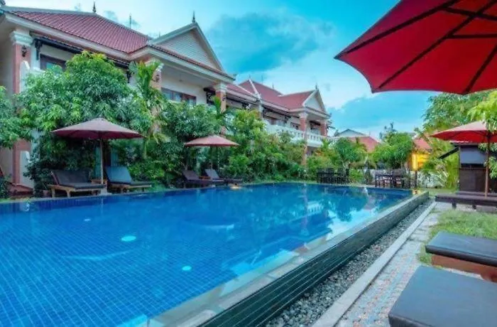Hotel D' Angkor 4*